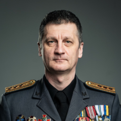 Нова військова парадигма: Про лідерство, народжене сучасною війною 0 - Євген Сасько Нова військова парадигма: Про лідерство, народжене сучасною війною 0