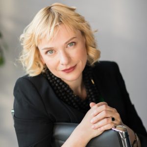 Олеся Жулинська